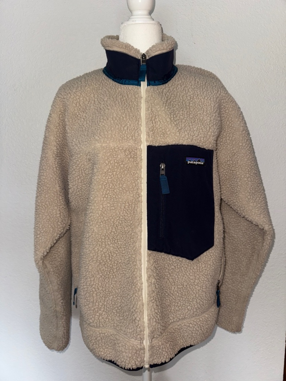 Patagonia Beige Fleece Jacket with Navy Chest Pocket